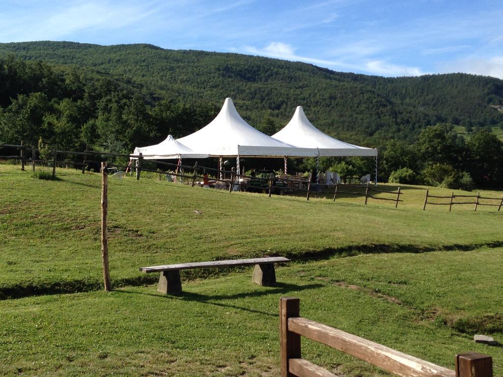 Agriturismo Il Passeggere Bruscoli Exteriör bild