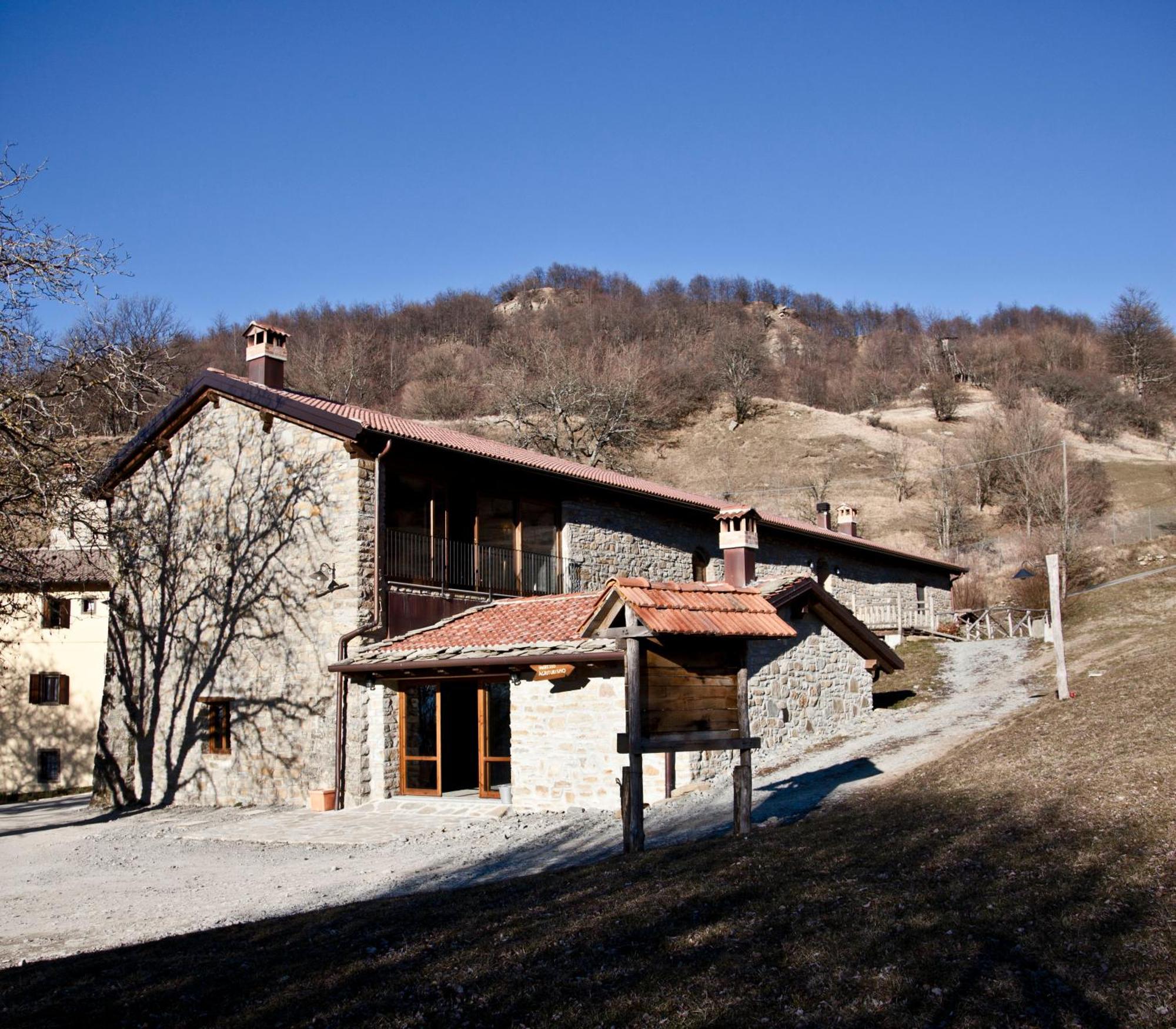 Agriturismo Il Passeggere Bruscoli Exteriör bild